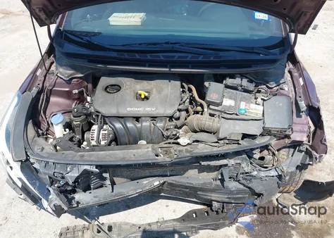 2017 Kia Forte Lx z USA, uszkodzony, nr VIN 3KPFL4A70HE091133